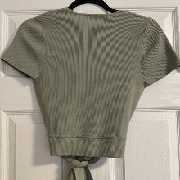 Aritzia Wilfred All Tied Up Sweater - Picture 2 of 3